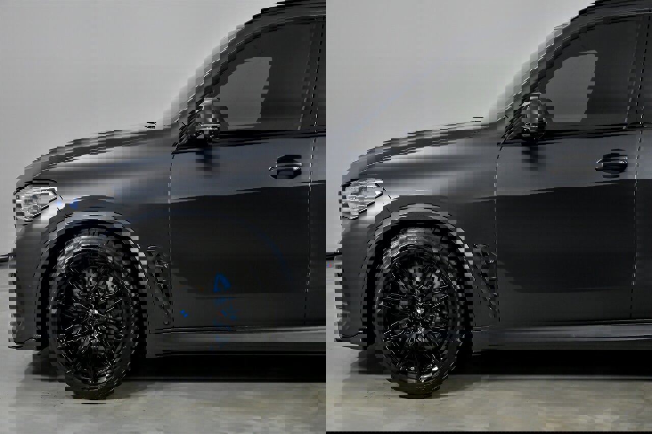 Used 2020 BMW X5 M Competition w/ Executive Package image 7