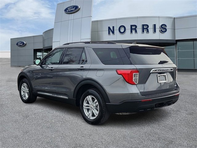 Used 2022 Ford Explorer XLT w/ Class IV Trailer Tow Package image 3