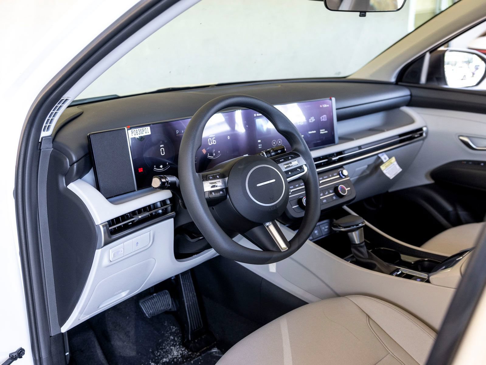 New 2025 Hyundai Tucson SE FWD image 17