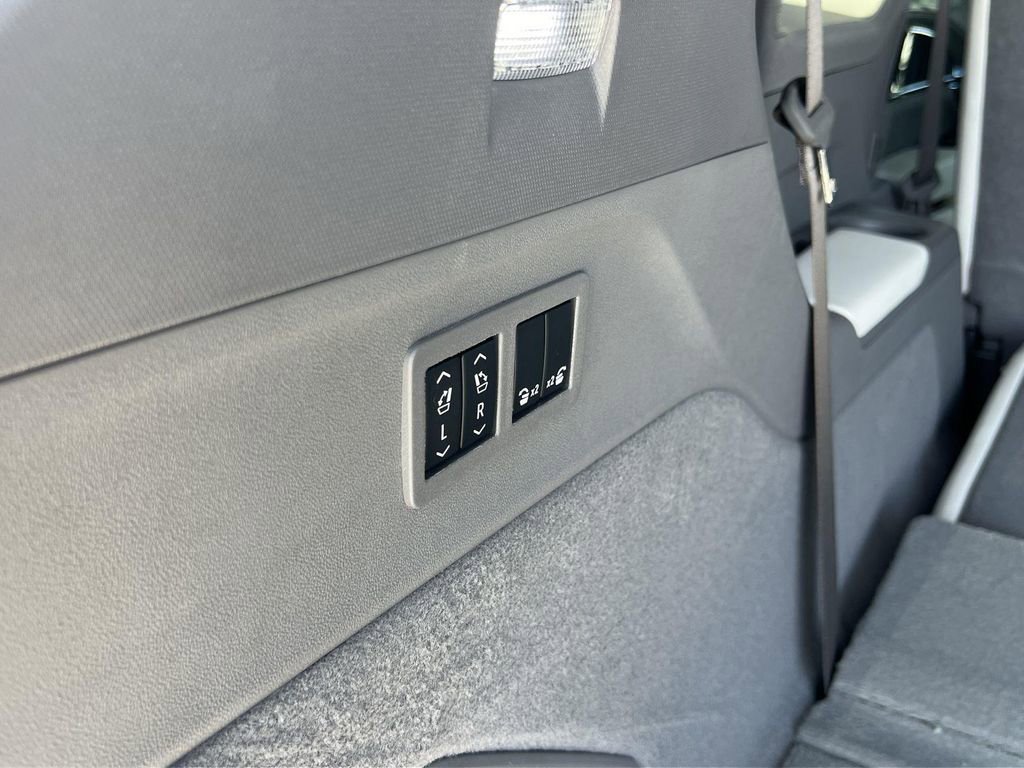 New 2026 Cadillac Escalade IQ Sport 1 image 32