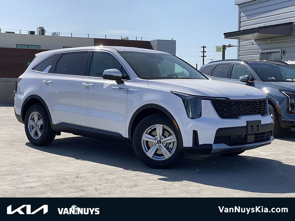 New 2026 Kia Sorento LX FWD image 1
