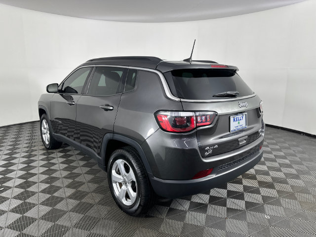 Certified 2017 Jeep Compass Latitude w/ Popular Equipment Group AWD/4WD image 3