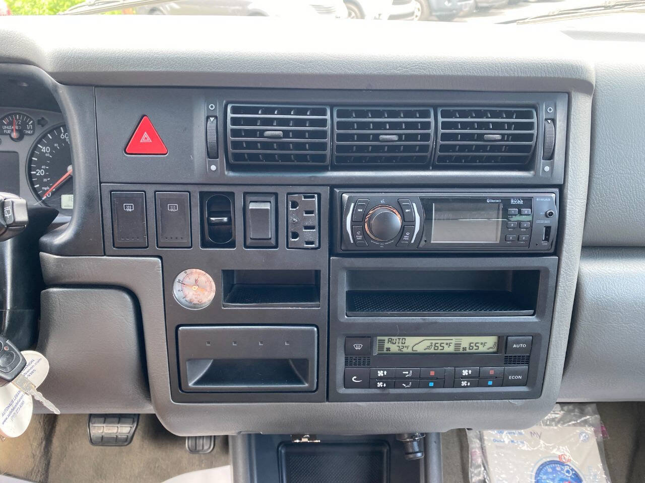 Used 2000 Volkswagen Eurovan MV FWD image 15