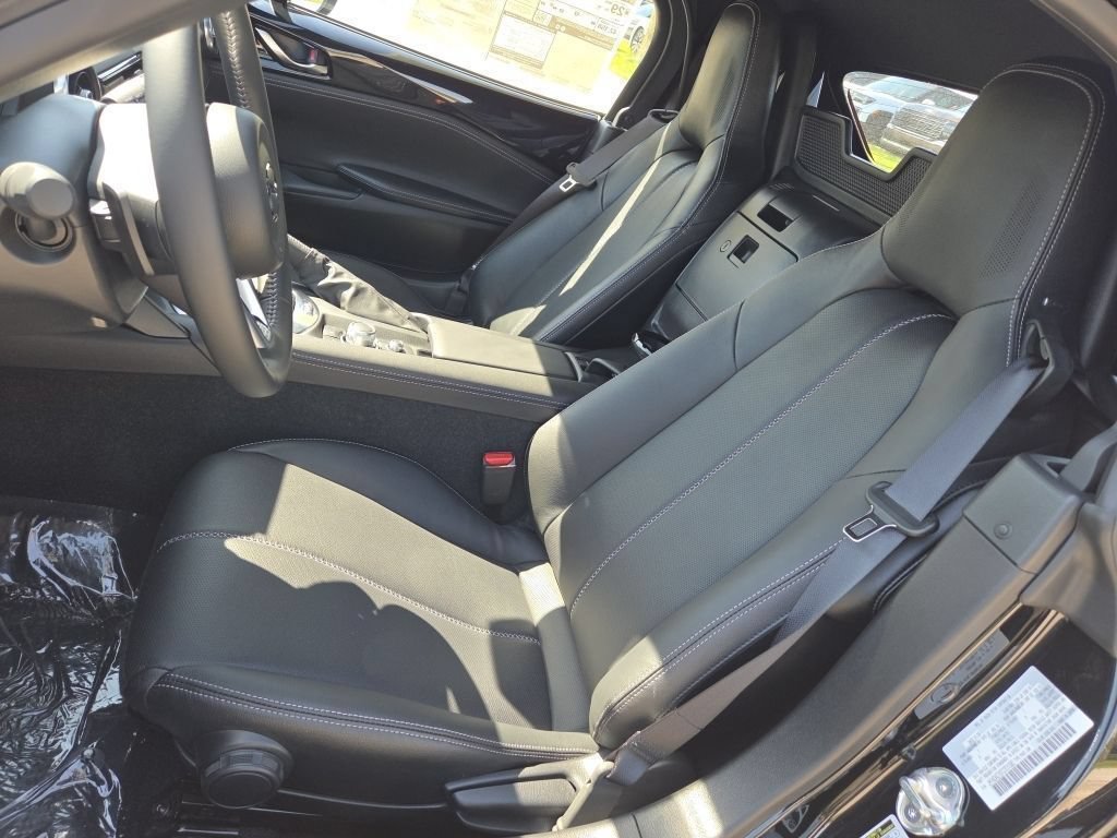 New 2026 MAZDA MX-5 Miata Grand Touring w/ Appearance Package RWD image 18