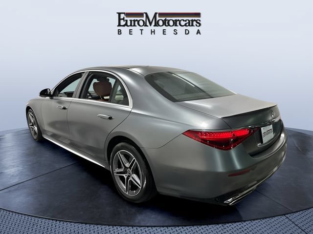Used 2024 Mercedes-Benz S 580 4MATIC Sedan image 3