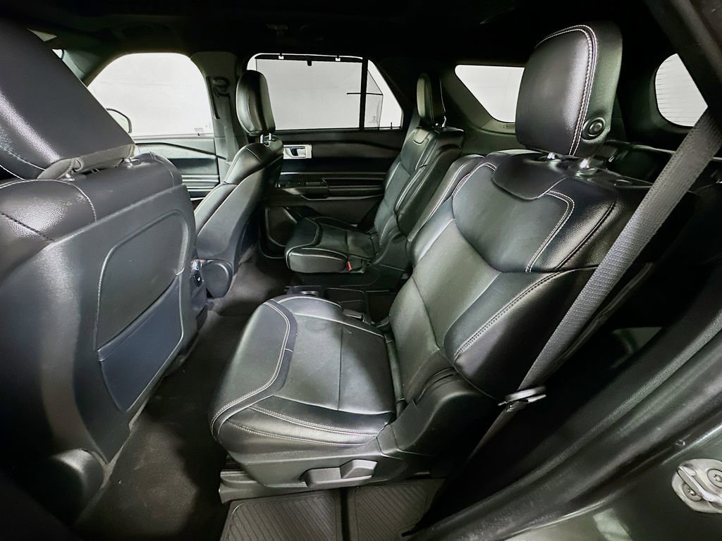 Used 2020 Ford Explorer ST w/ ST Street Pack image 15