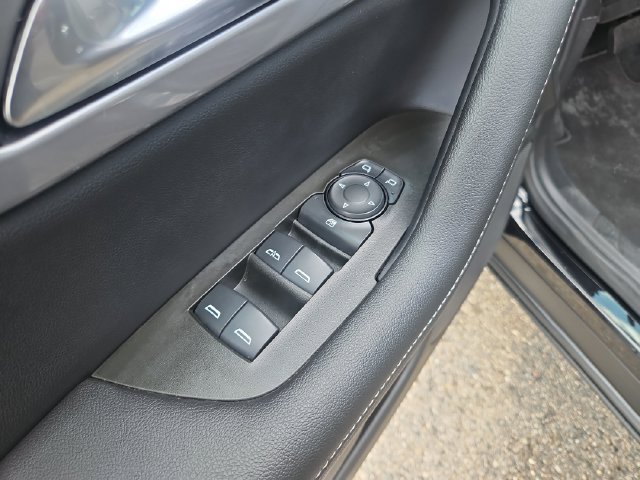 Used 2024 Chevrolet Blazer LT w/ Convenience Package FWD image 12