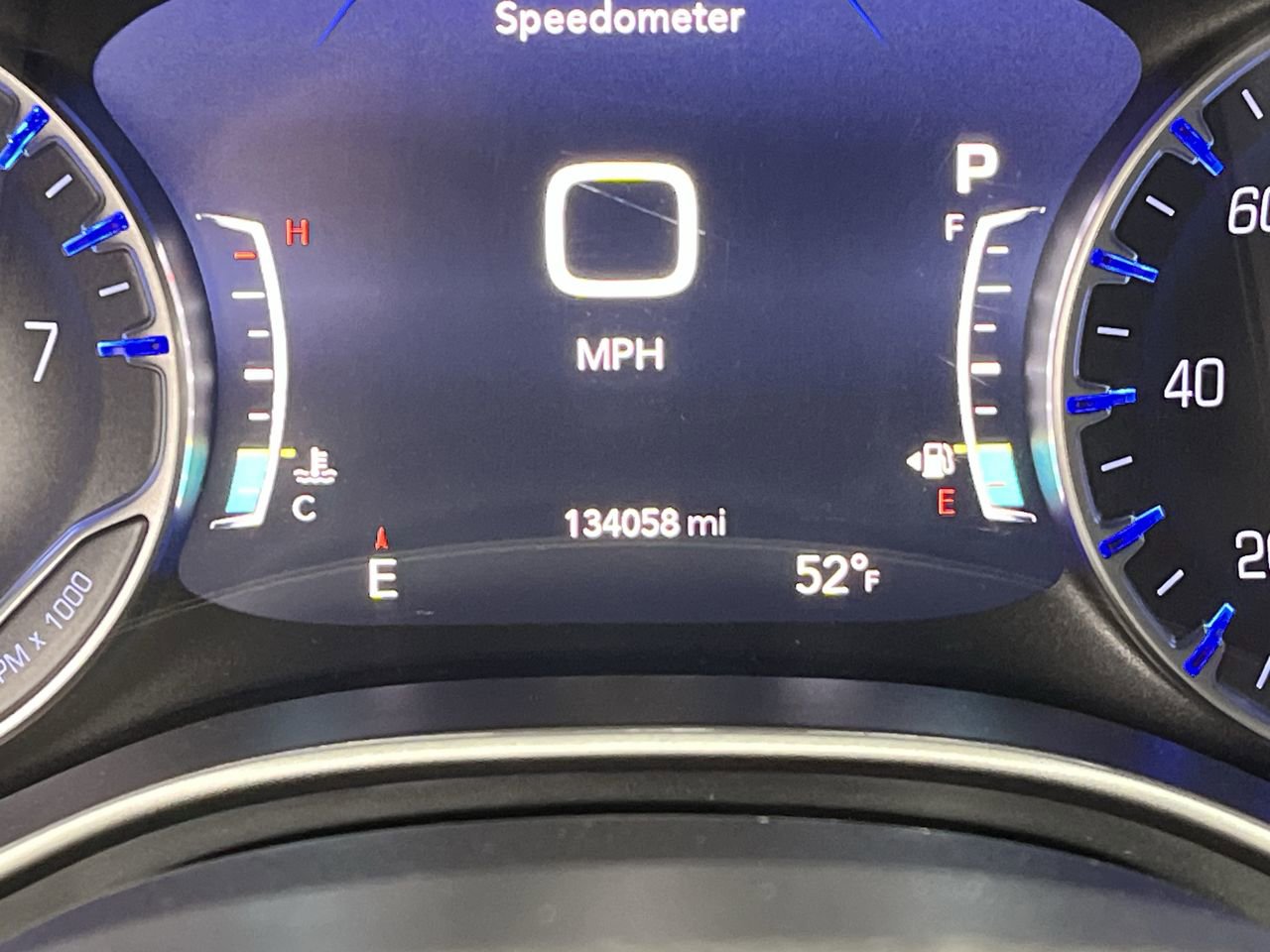 Used 2022 Chrysler Pacifica Touring AWD/4WD image 15