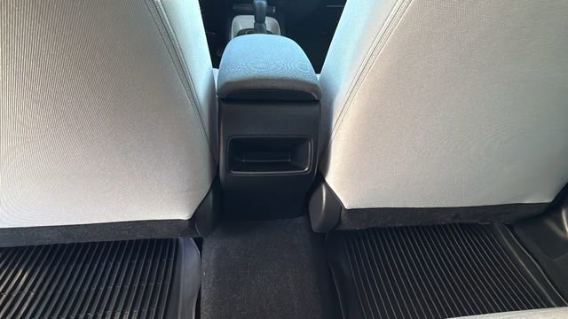 Used 2022 Toyota Corolla LE image 25