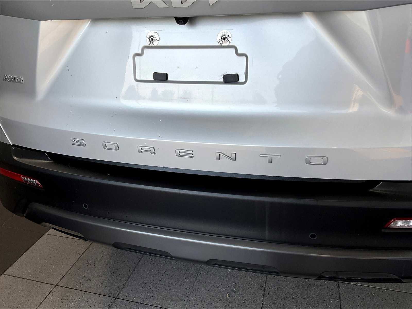 Used 2022 Kia Sorento S image 28