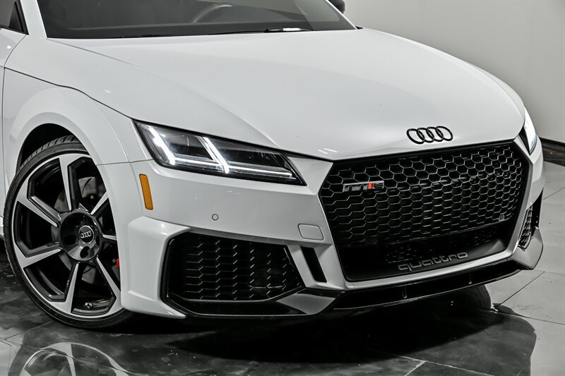 Used 2019 Audi TT RS AWD/4WD image 2