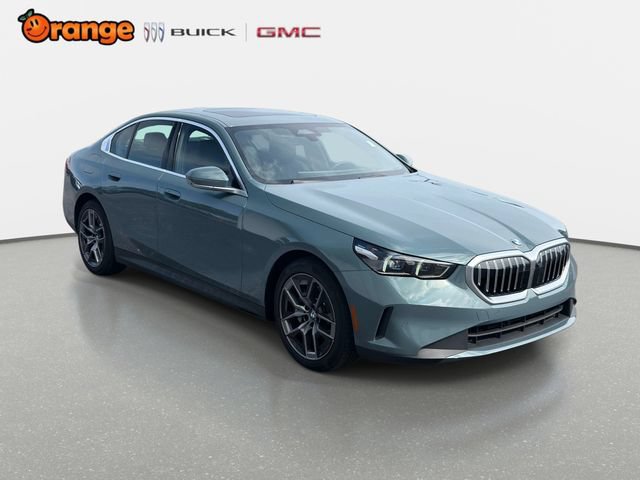 Used 2026 BMW 530i RWD image 1