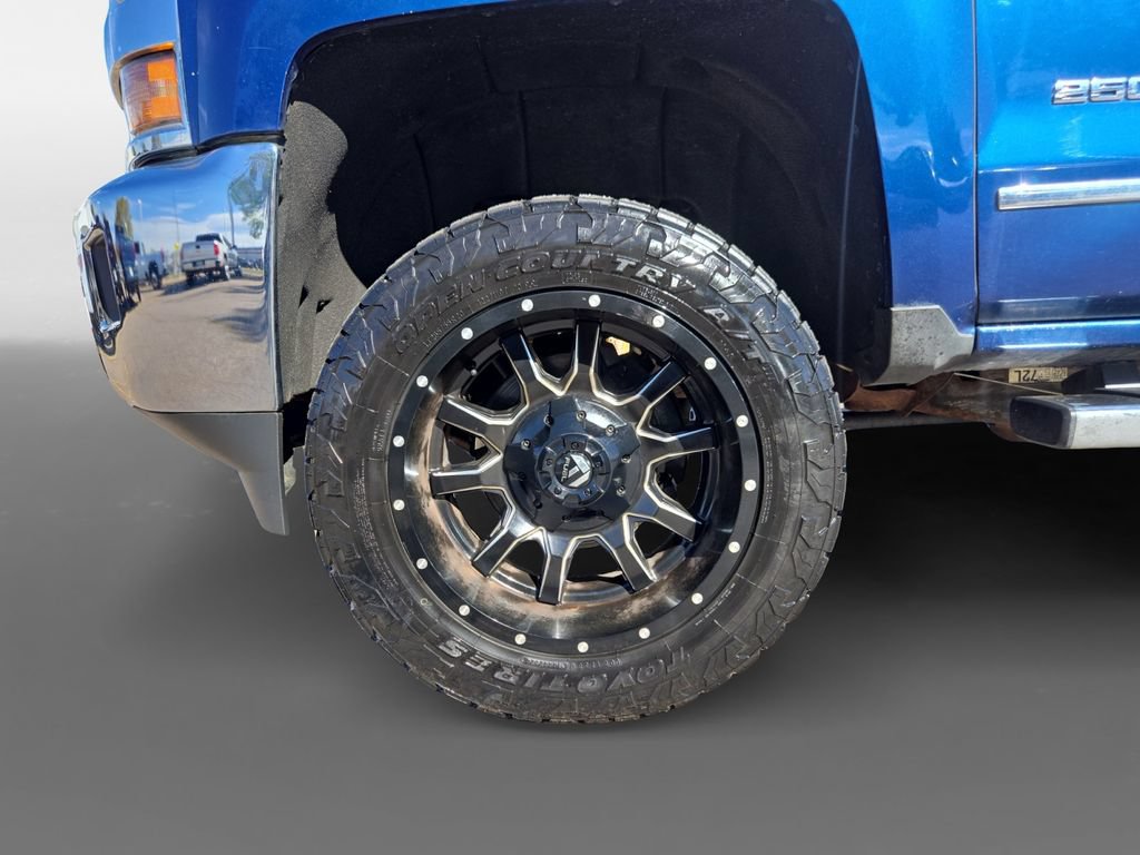 Used 2015 Chevrolet Silverado 2500 LTZ w/ Duramax Plus Package AWD/4WD image 16