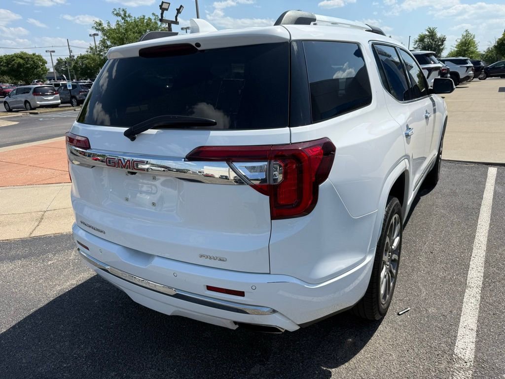 Used 2023 GMC Acadia Denali AWD/4WD image 5