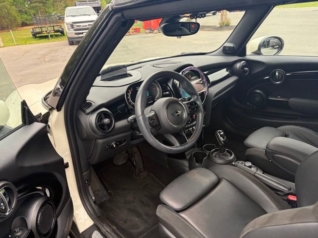 Used 2023 MINI Cooper S FWD image 8
