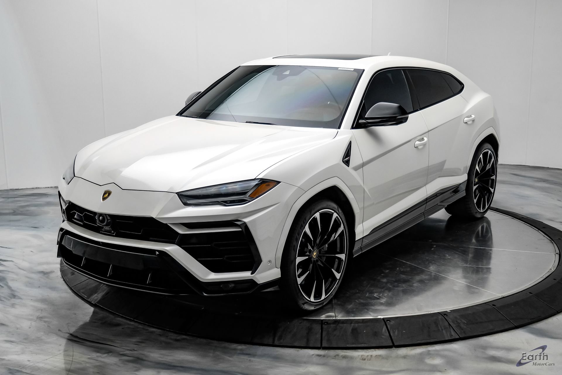 Used 2022 Lamborghini Urus AWD/4WD image 6
