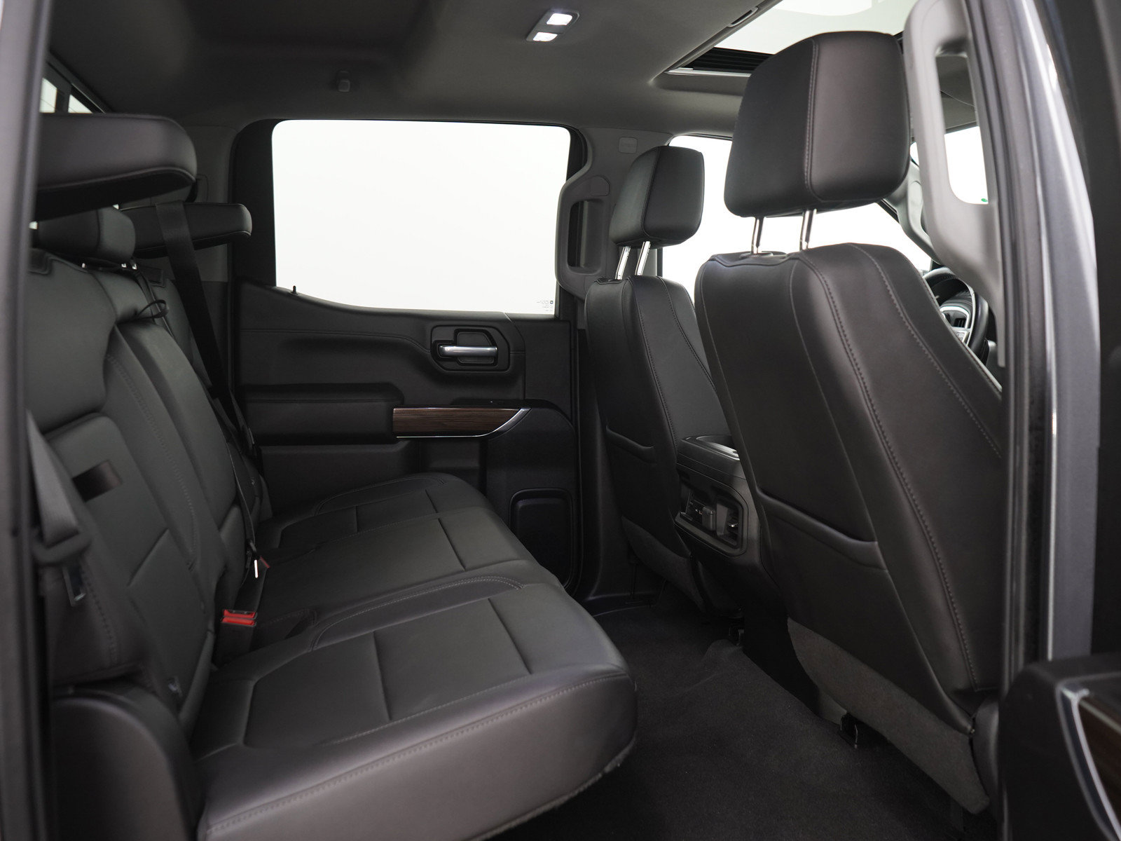 Used 2021 Chevrolet Silverado 1500 LT Trail Boss w/ Convenience Package II AWD/4WD image 14