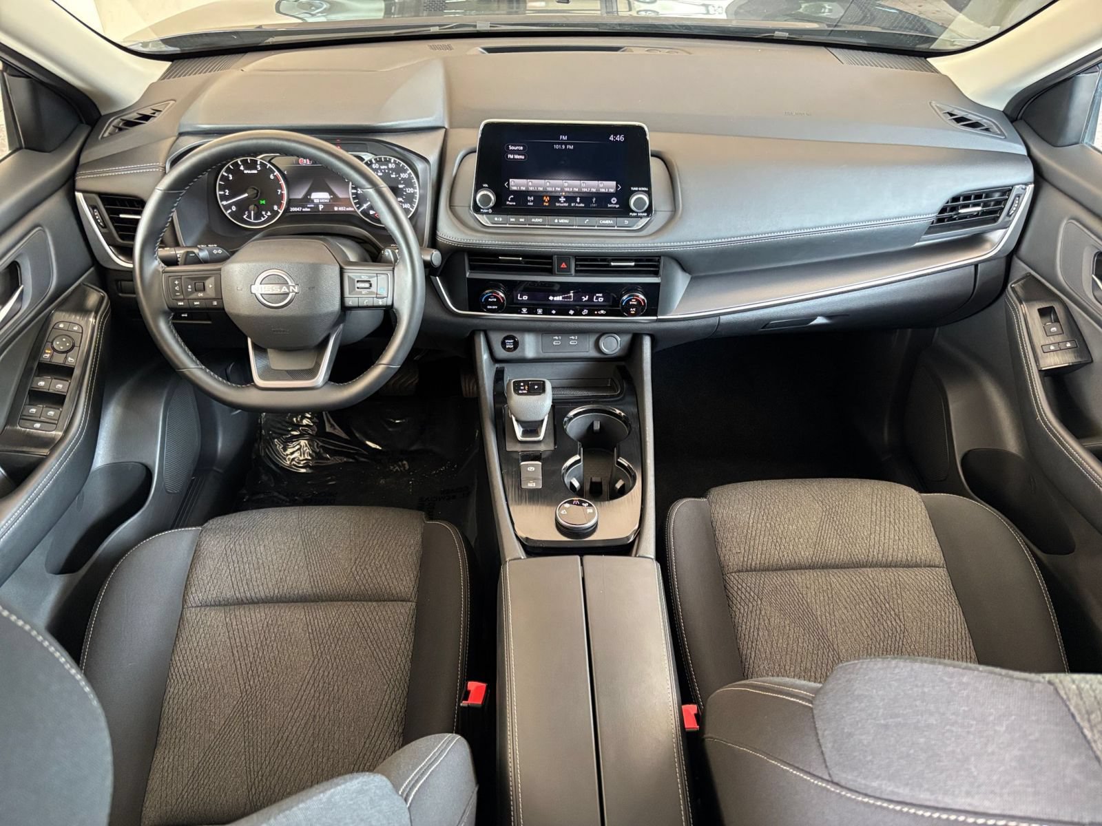 Used 2026 Nissan Rogue SV AWD/4WD image 34