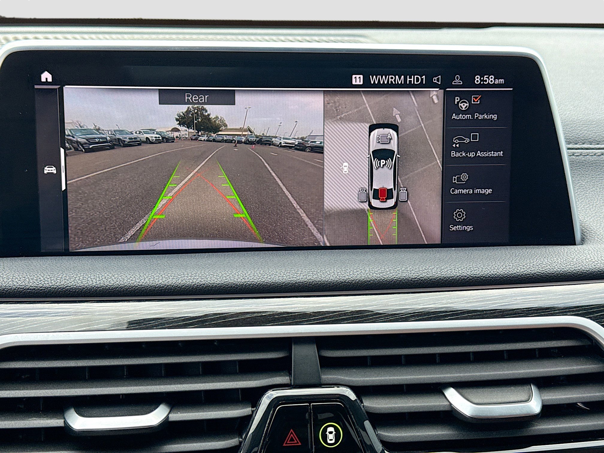 Used 2020 BMW 740i w/ M Sport Package image 34