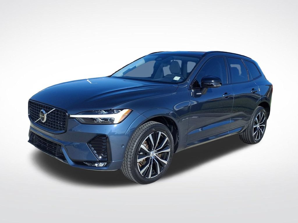 Certified 2024 Volvo XC60 B5 Plus w/ Protection Package Premier AWD/4WD image 4