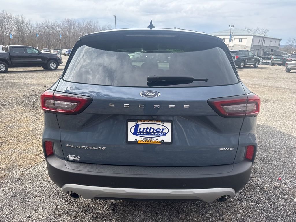 Used 2025 Ford Escape Platinum AWD/4WD image 7