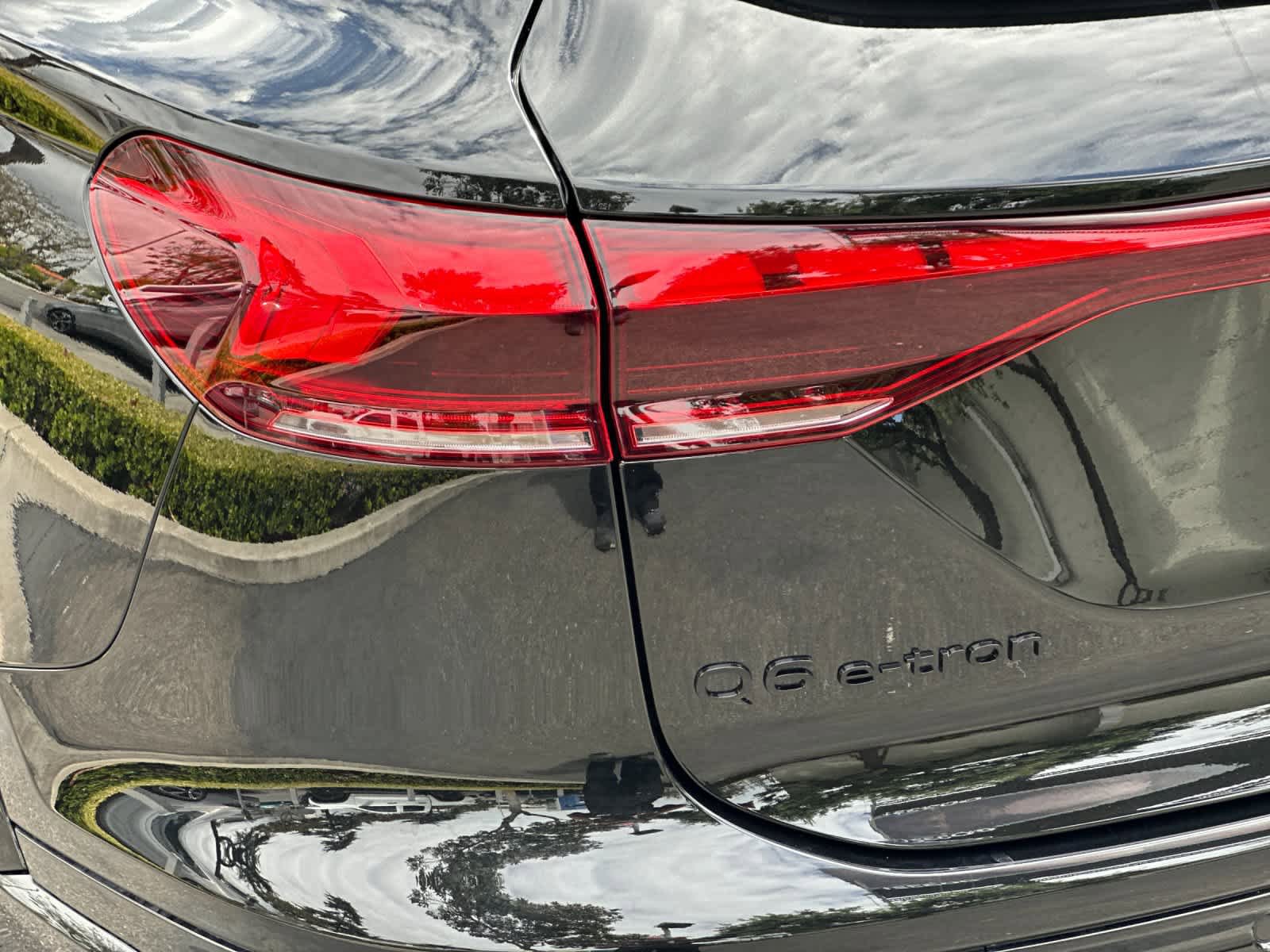 New 2027 Audi Q6 e-tron Premium Plus AWD/4WD image 28