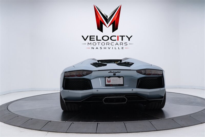 Used 2013 Lamborghini Aventador LP 700-4 AWD/4WD image 17