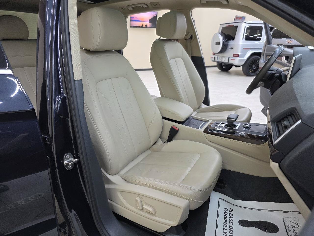 Used 2020 Audi Q5 2.0T Premium Plus AWD/4WD image 21