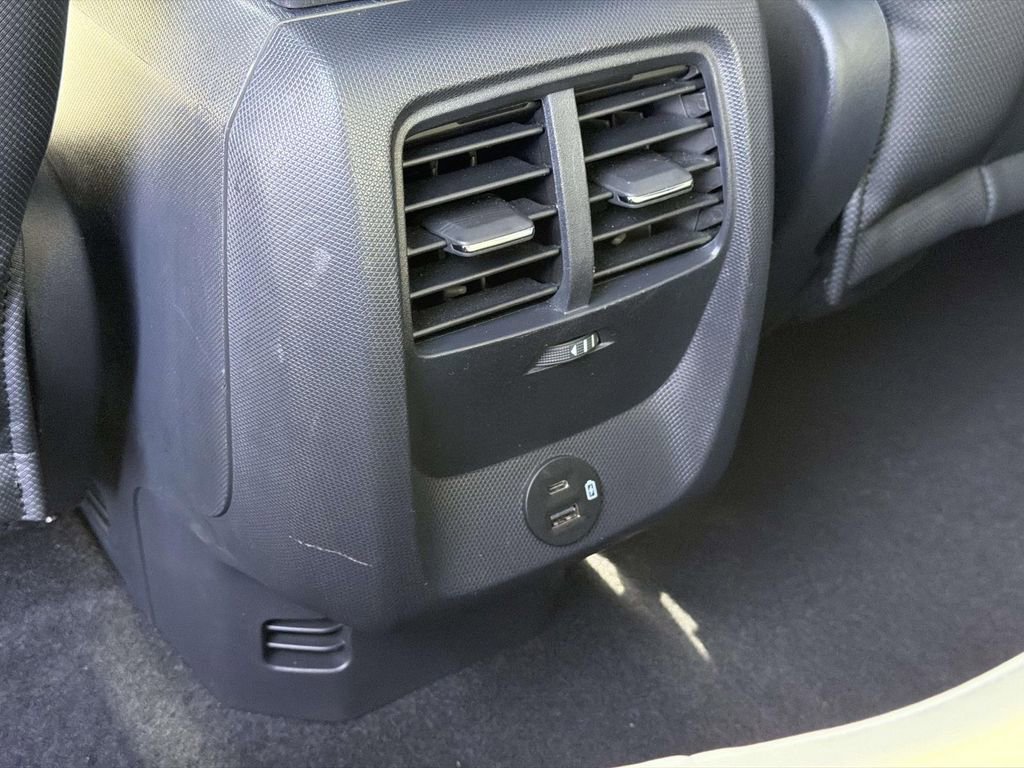 Used 2021 Ford Mustang Mach-E Premium image 16