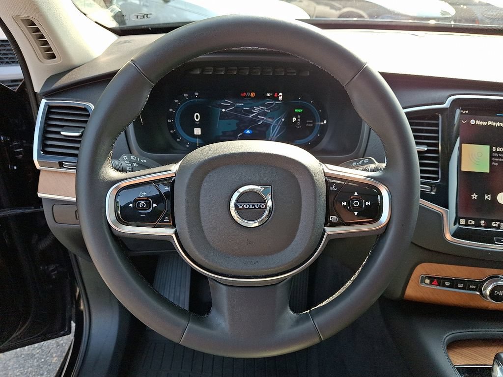 Used 2024 Volvo XC90 T8 Plus w/ Protection Package Premier AWD/4WD image 22