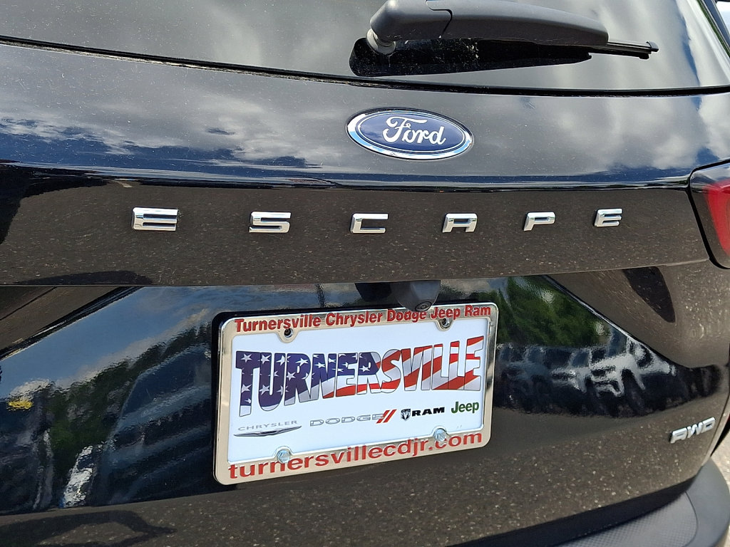 Used 2025 Ford Escape ST-Line AWD/4WD image 16