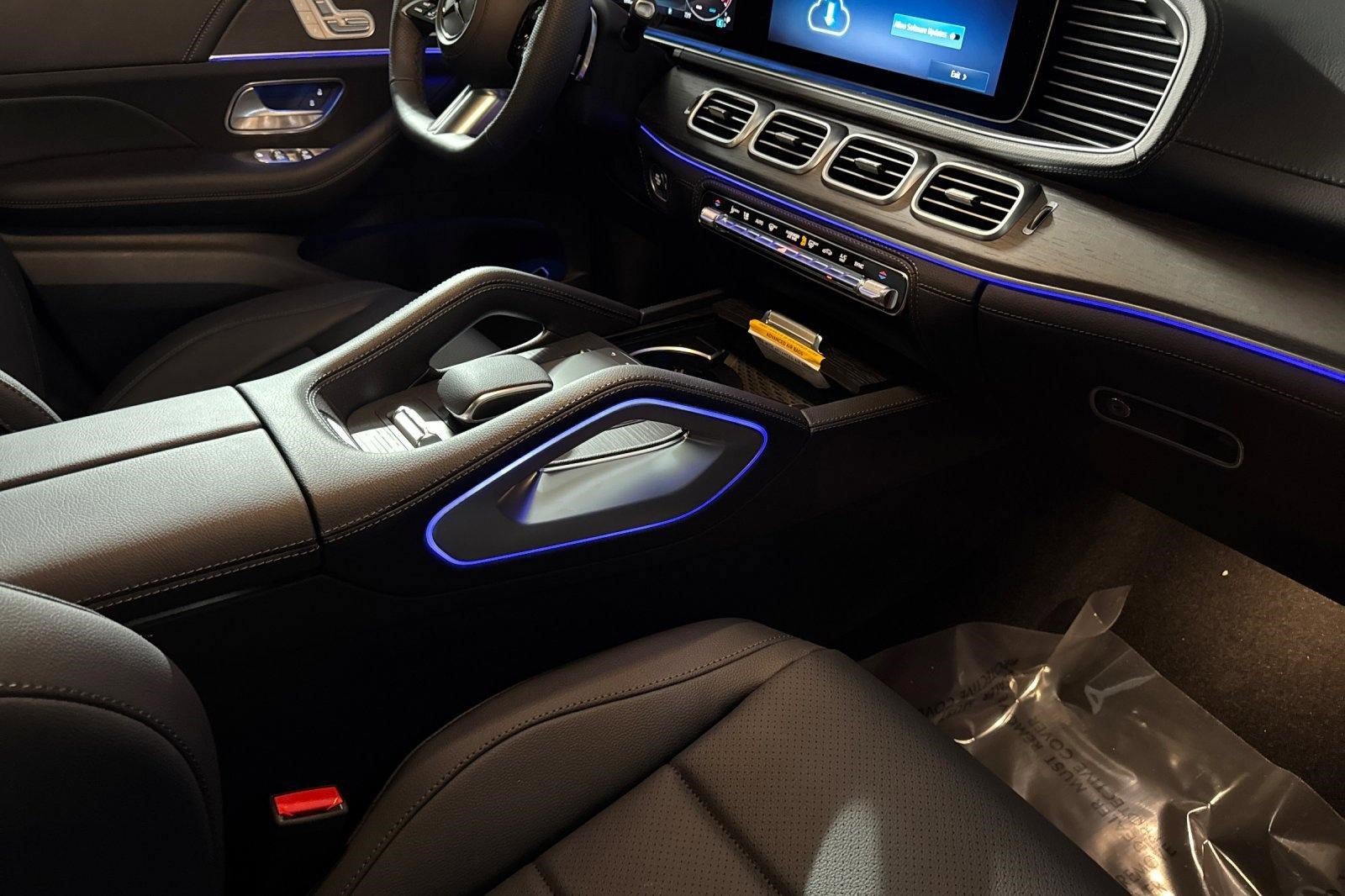 Certified 2025 Mercedes-Benz GLS 450 4MATIC image 30