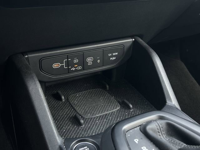 Used 2025 Kia K4 EX image 23