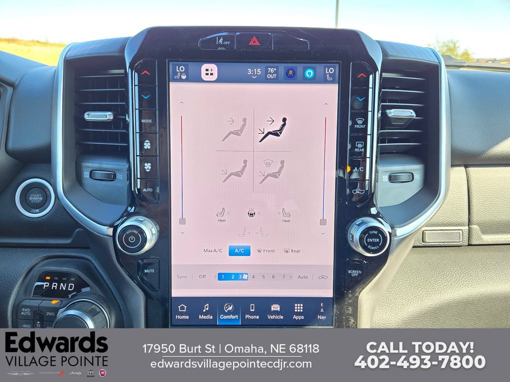 New 2026 RAM 1500 Big Horn AWD/4WD image 19