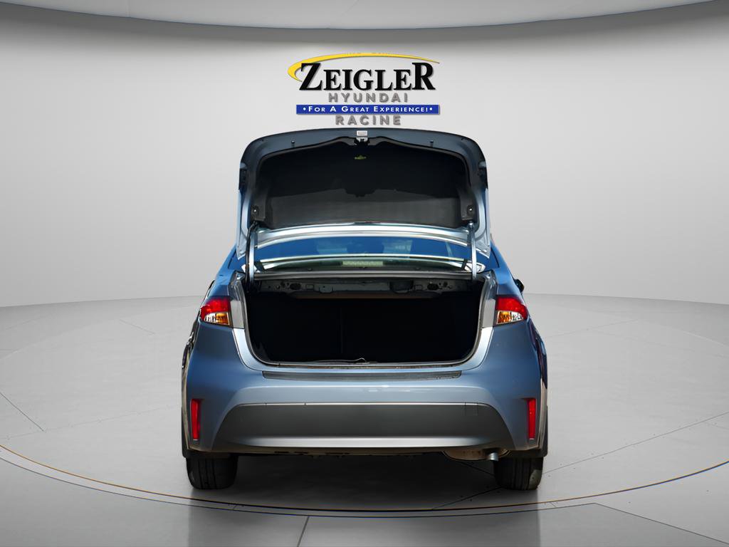 Used 2024 Toyota Corolla XLE image 11