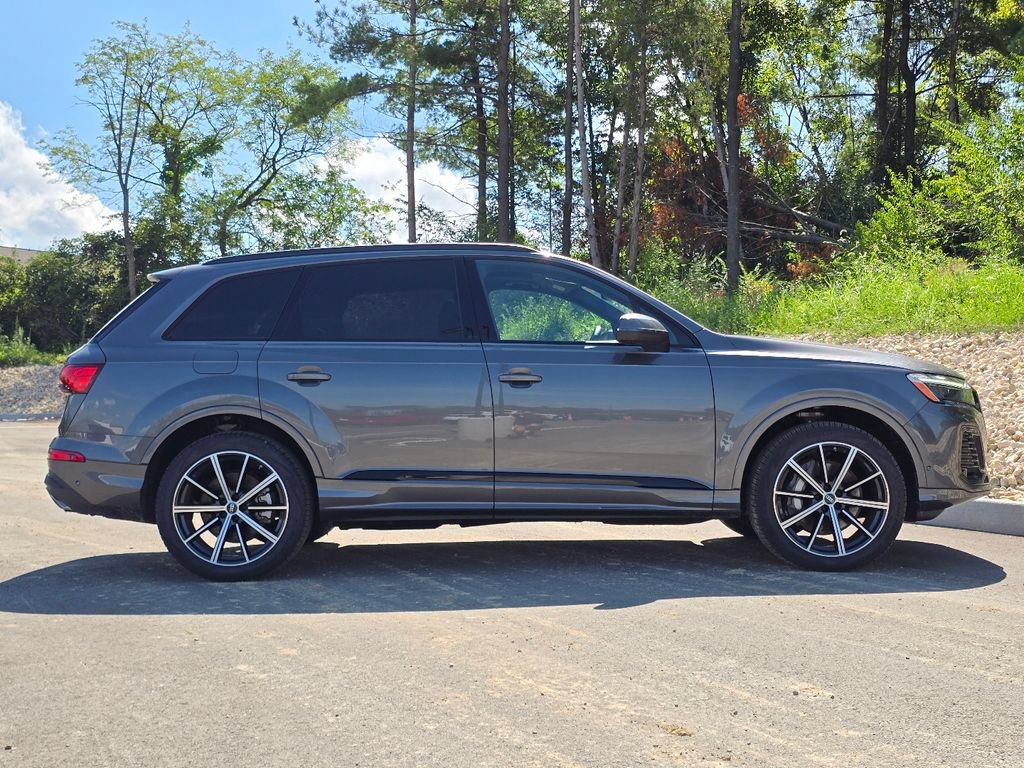 Certified 2026 Audi Q7 2.0T Premium Plus AWD/4WD image 7