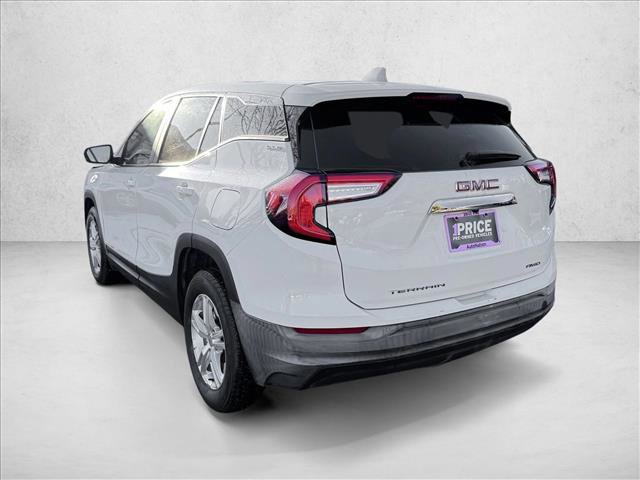 Used 2024 GMC Terrain SLE image 5