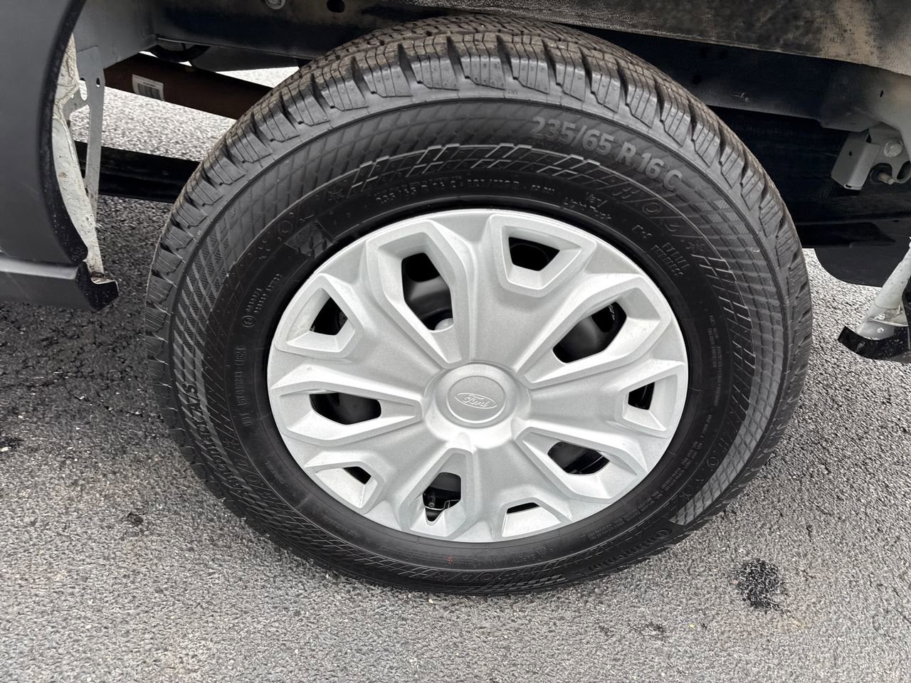 Used 2024 Ford Transit 150 Low Roof w/ Load Area Protection Package image 14