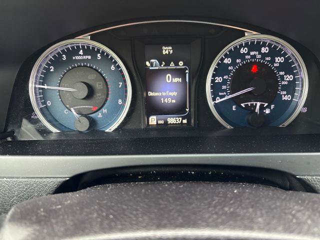 Used 2017 Toyota Camry XLE FWD image 16