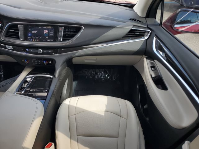 Used 2023 Buick Enclave Essence FWD image 19