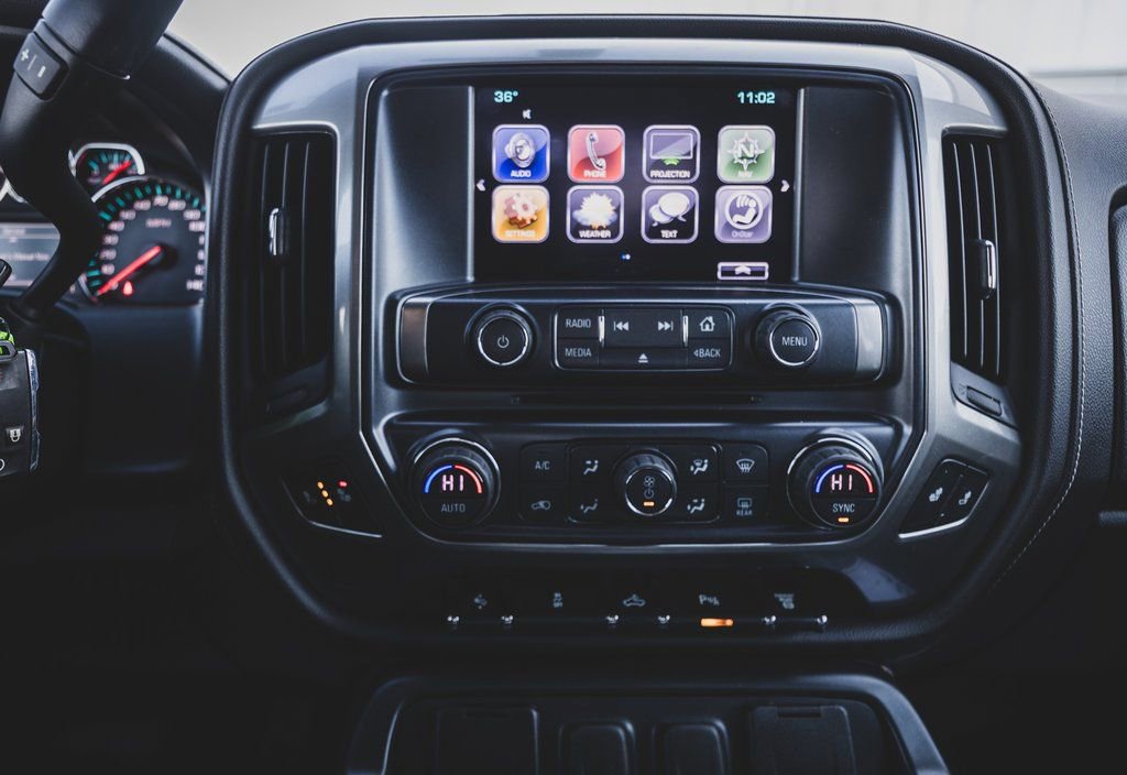 Used 2017 Chevrolet Silverado 2500 LTZ w/ Duramax Plus Package image 5