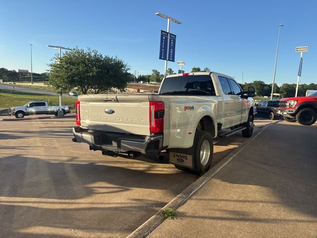 Used 2025 Ford F350 Lariat image 8