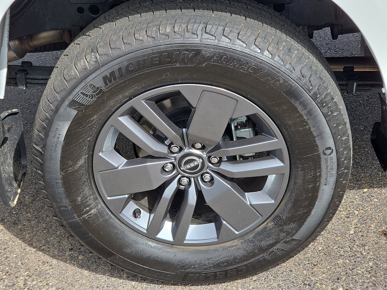 Used 2025 Nissan Frontier SV w/ SV Convenience Package image 7