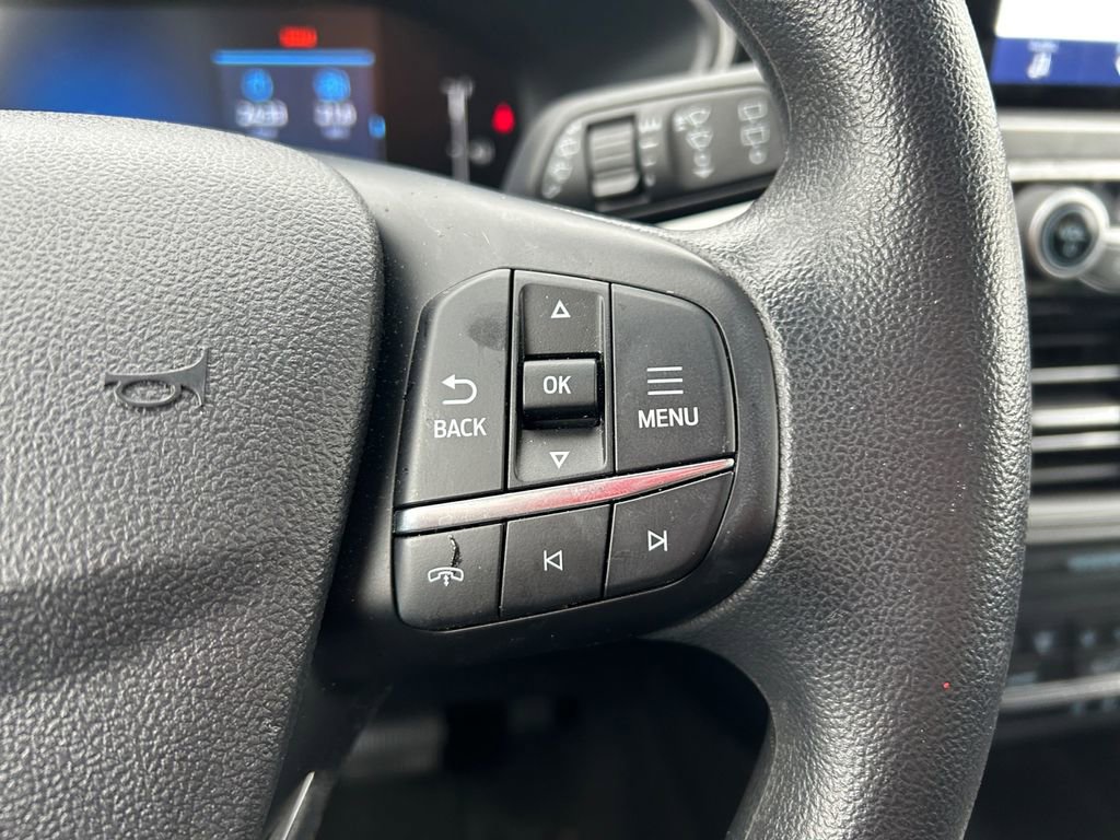 Used 2025 Ford Escape Active AWD/4WD image 20