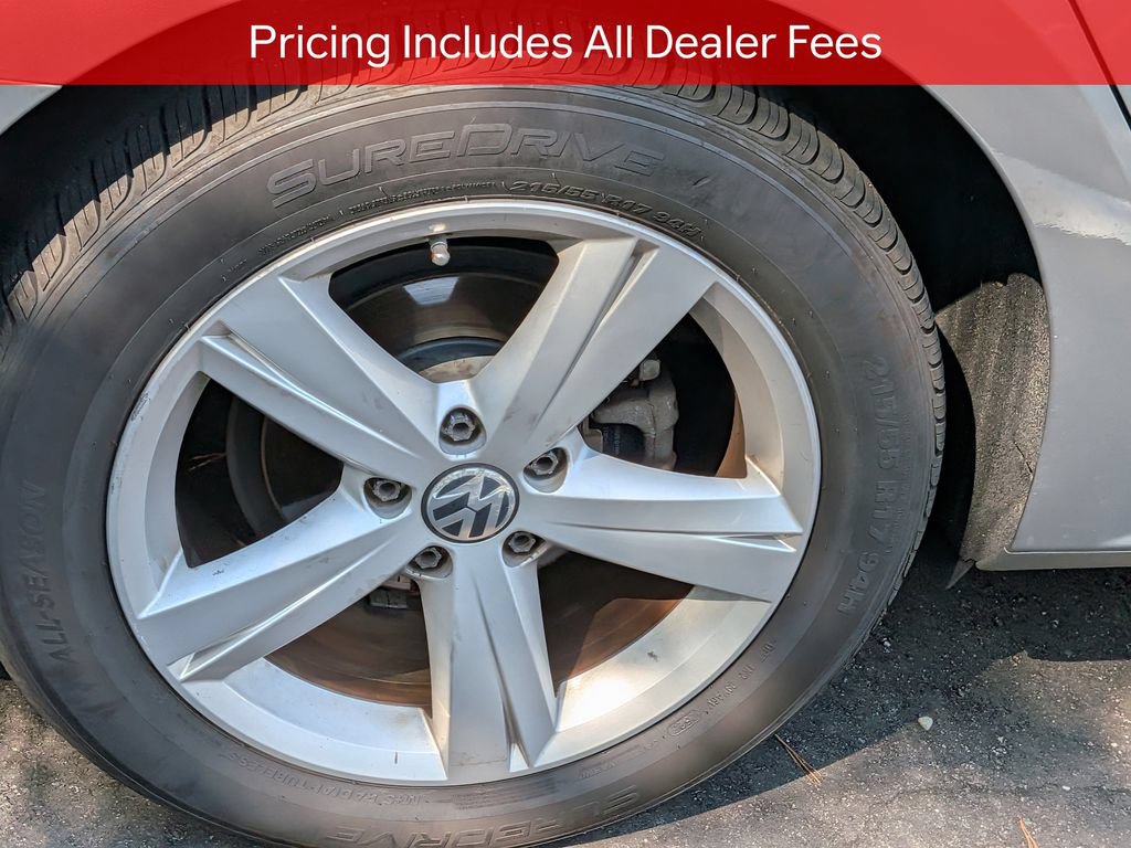 Used 2012 Volkswagen Passat 2.5 SE FWD image 8