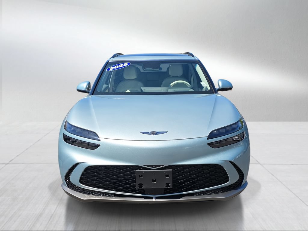 Used 2025 Genesis GV60 Advanced AWD/4WD image 8