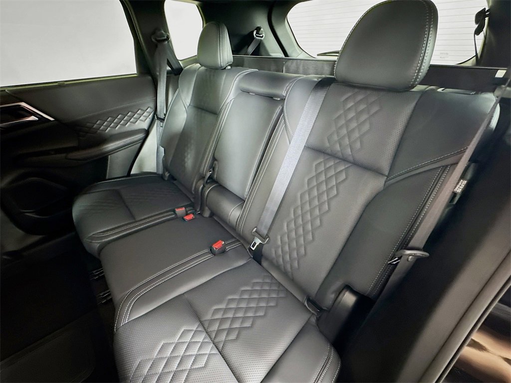 New 2025 Mitsubishi Outlander SEL Black Edition image 25