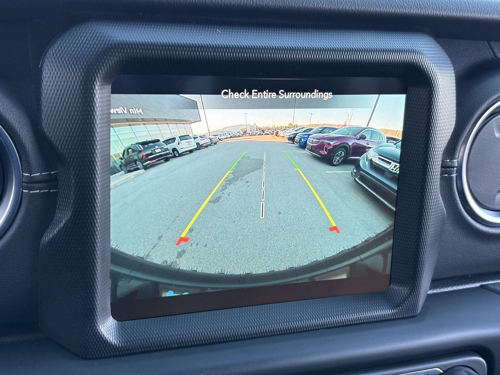 Used 2022 Jeep Wrangler Unlimited Sahara w/ Cold Weather Group image 6