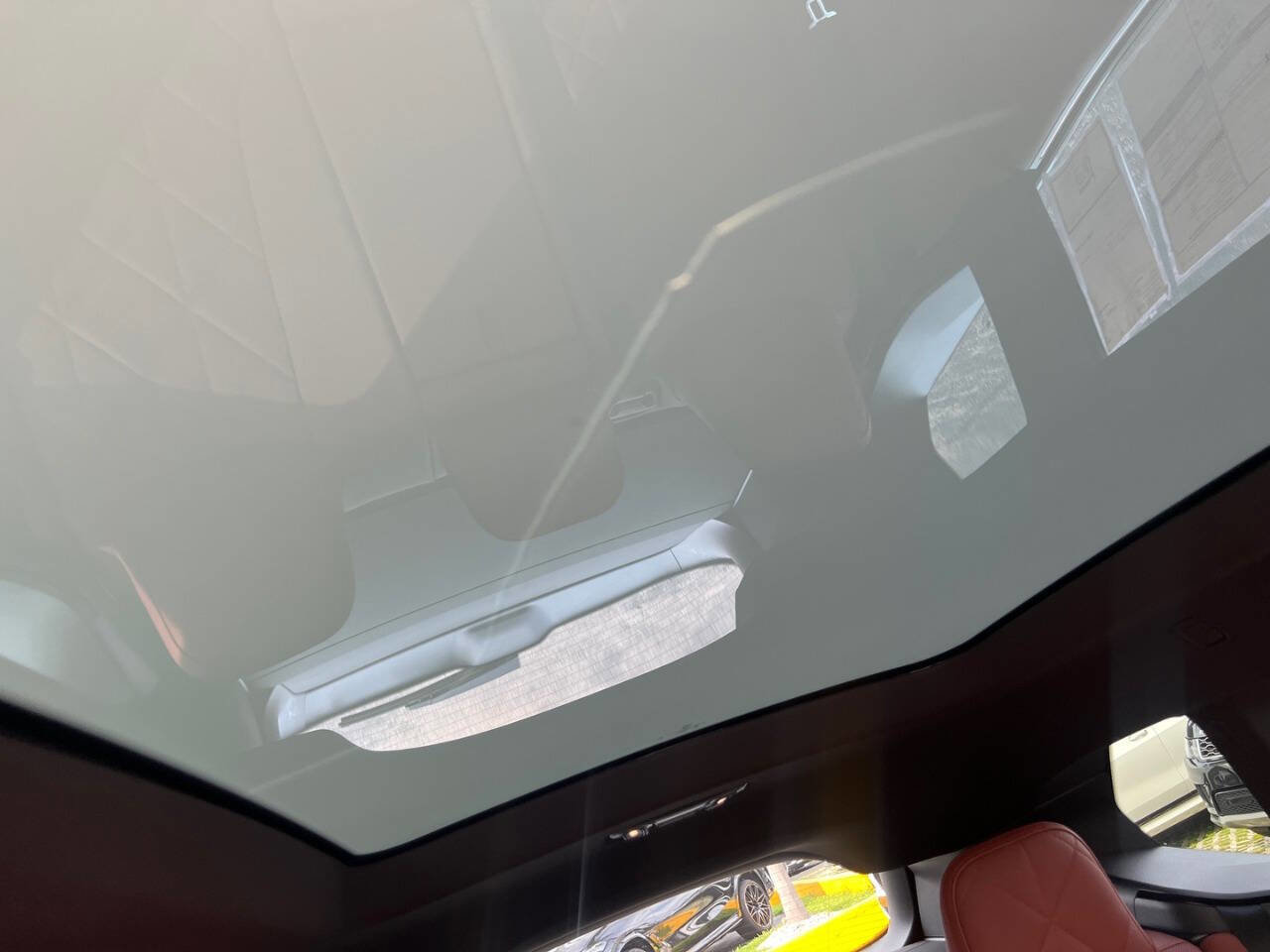 Used 2025 BMW iX xDrive50 w/ Convenience Package image 20