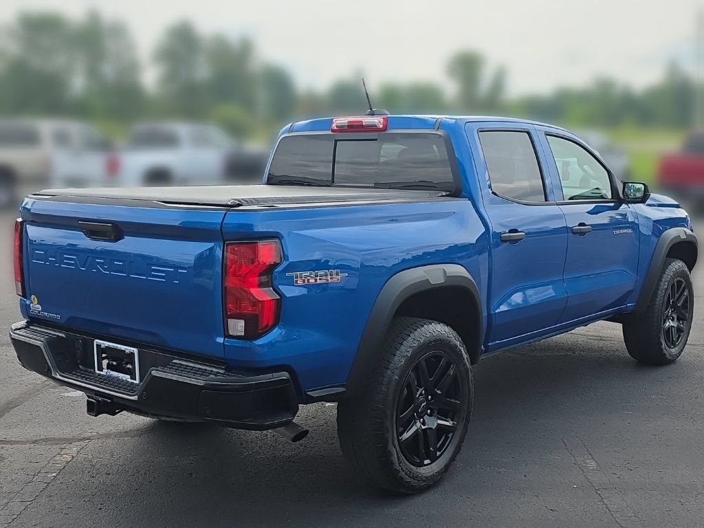 Used 2023 Chevrolet Colorado Trail Boss w/ Technology Package AWD/4WD image 8